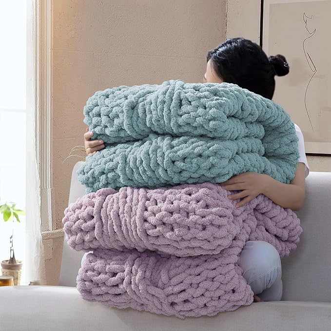 Chunky Knit Blanket Throw - 100% Hand Knitted Chunky Soft Throw Blanket for Couch, Thick and Warm Blanket for Winter, White, 40x50 Inches