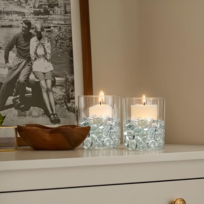 FUTUREPLUSX 5 Lb Clear Flat Glass Marbles, 500PCS Clear Flat Gems Transparent Aquarium Pebbles Vase Filler Beads Table Scatters