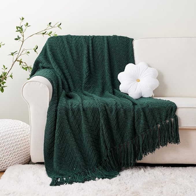 BATTILO HOME Forest Green Throw Blanket Couch,Knit Christmas Throw Blanket Versatile Chair,Super Soft Warm Christmas Decor Throw Tassels Bed,Sofa and Living Room,50'' x 60''
