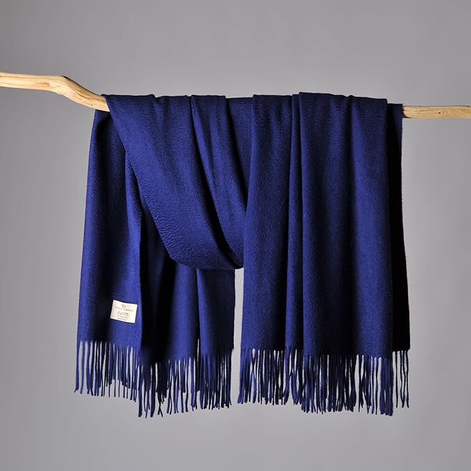 CUDDLE DREAMS Premium Cashmere Throw Blanket with Fringe, Luxuriously Soft (Navy)