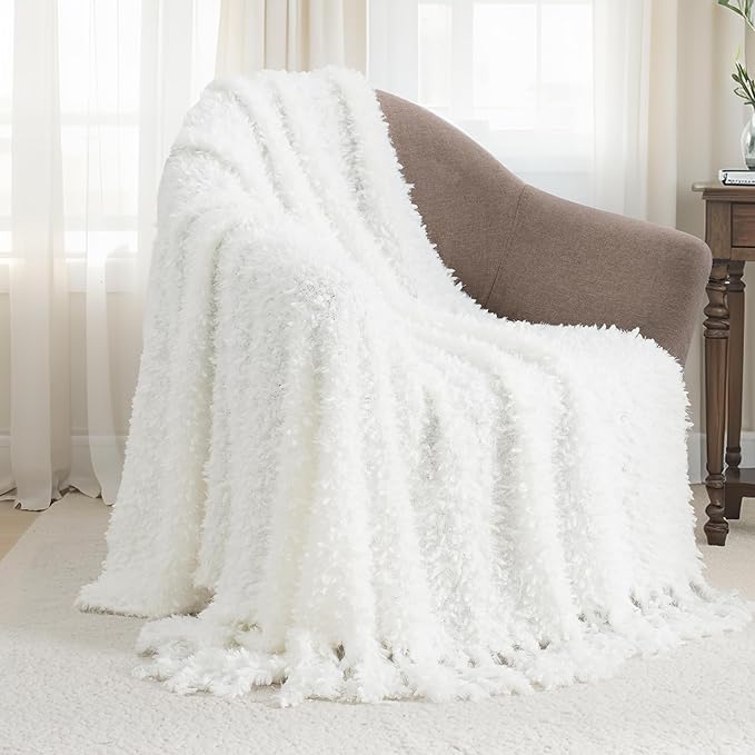 Winter Knit Throw Blanket Fluffy Fuzzy Soft Lightweight Cozy Farmhouse Tassels Chunky Knitted Throws for Couch Sofa Bed (White, 50"x60")