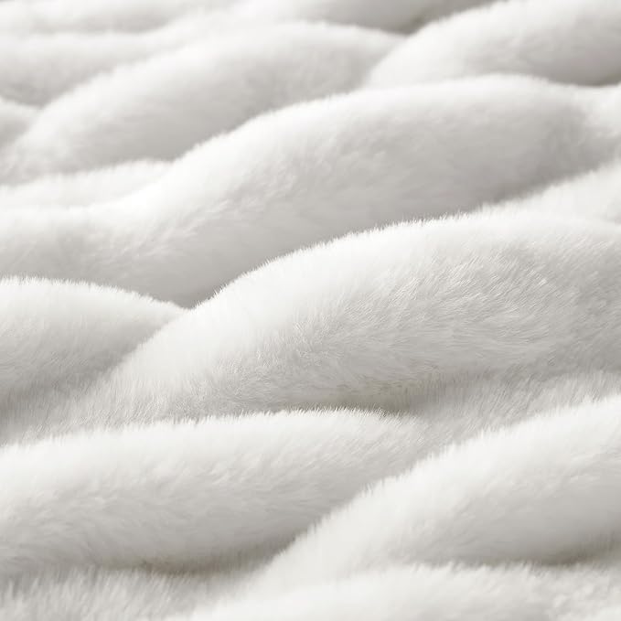 WDCOZY Ruched Faux Fur Throw Blanket Soft Cozy Fluffy Luxurious Blankets Couch Bed Sofa Chair Home Decor Warm Furry Fall Winter Plush Rabbit Fur Bubble Blanket 50" x 60", White