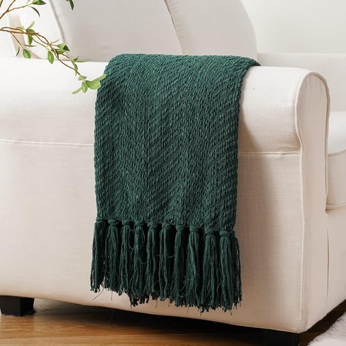 BATTILO HOME Forest Green Throw Blanket Couch,Knit Christmas Throw Blanket Versatile Chair,Super Soft Warm Christmas Decor Throw Tassels Bed,Sofa and Living Room,50'' x 60''
