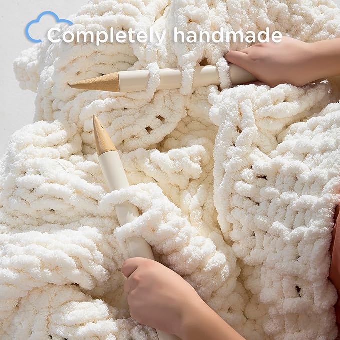 Chunky Knit Blanket Throw - 100% Hand Knitted Chunky Soft Throw Blanket for Couch, Thick and Warm Blanket for Winter, White, 40x50 Inches