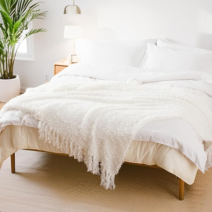 Winter Knit Throw Blanket Fluffy Fuzzy Soft Lightweight Cozy Farmhouse Tassels Chunky Knitted Throws for Couch Sofa Bed (White, 60"x80")