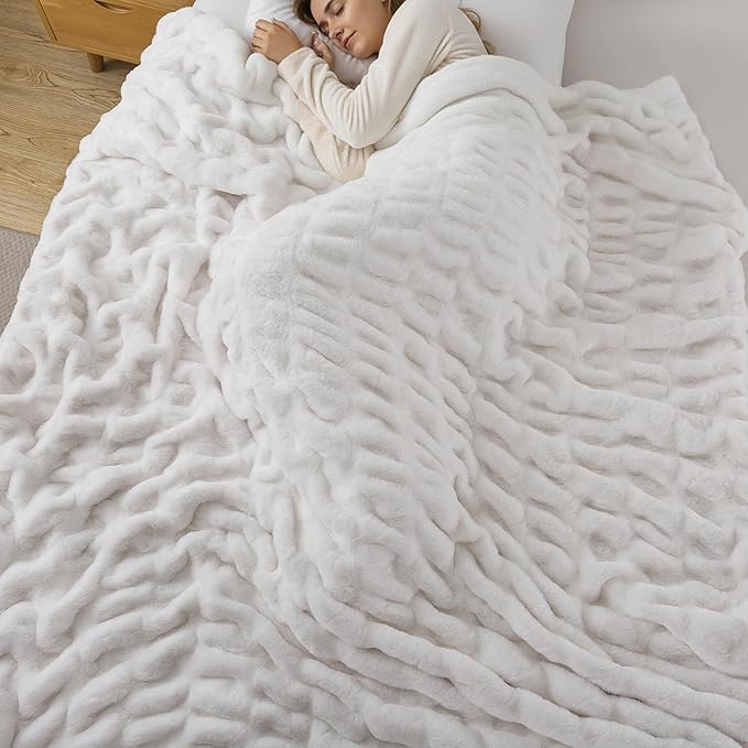 WDCOZY Ruched Faux Fur Throw Blanket Soft Cozy Fluffy Luxurious Blankets Couch Bed Sofa Chair Home Decor Warm Furry Fall Winter Plush Rabbit Fur Bubble Blanket 60" x 80", White
