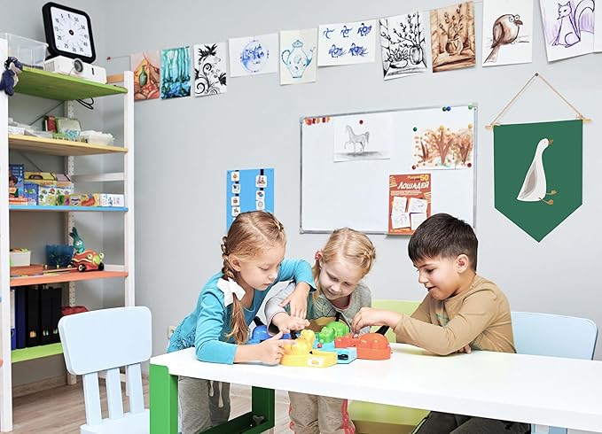 Silly Goose Wall Art,Farm Animal-Cute Goose Flag Wall Decor Gifts for Baby Girls Boys Kids-Canvas Hanging Pennant Banner Wall Sign Gifts for Nursery Baby Room Playroom Reading Room Bedroom Front Door