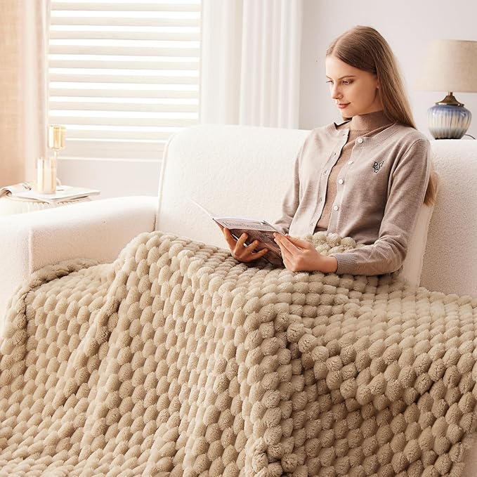 NEWCOSPLAY Super Soft Twin Blanket Brown Premium Silky Flannel Fleece 3D Clouds Stylish Jacquard Lightweight Bed Blanket All Season Use 350GSM (Brown, Twin(60"x80"))