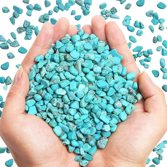 QICQDRAM Howlite Turquoise Small Tumbled Chips 0.9 Lb/405g Crystal Stone Decorative Pebbles for Home Decoration & Fish Turtle Tank, Vase Filler, Plants Decor