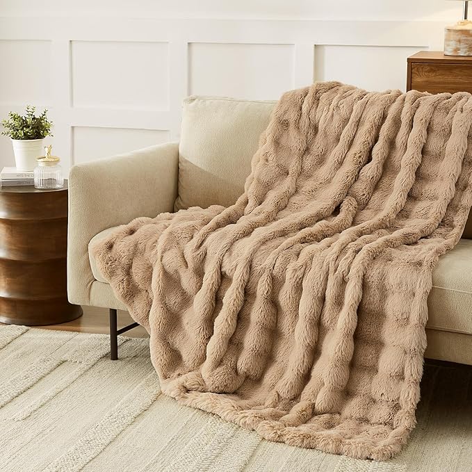 L'AGRATY Faux Rabbit Fur Blanket: 60" x 80" Twin Luxury Soft Fluffy Thick Fur Throw Blanket for Couch Bed - Cozy Plush Bubble Blankets for Winter: Flannel Fleece Decorative Blanket(Milk Tea Brown)