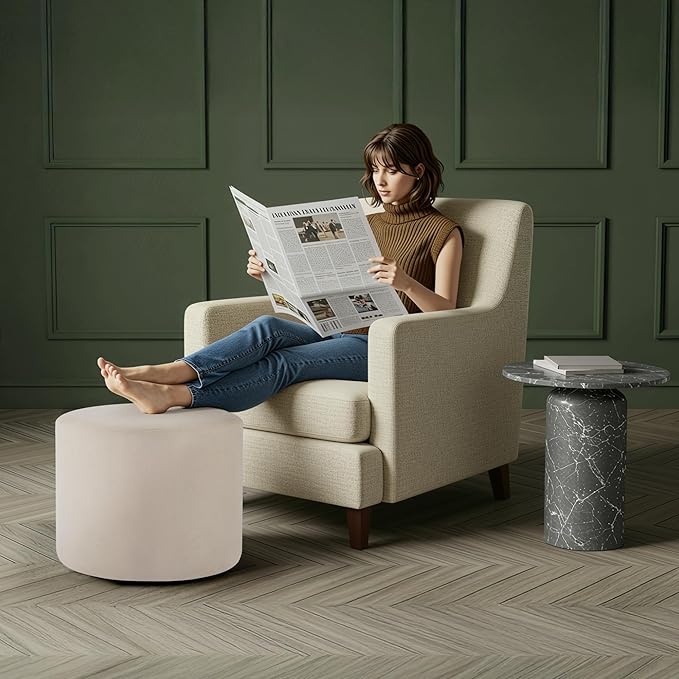 Bezseller Soft Boucle Pouf Ottoman, Comfortable Foot Rest, Full Foam Filling Footstool for Living Room, Bedroom, Lightweight Comfort and Charm Floor Poof Seating Perfect to Rest Your Feet, Beige