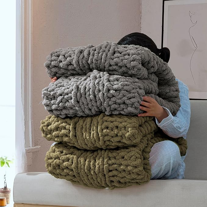 Chunky Knit Blanket Throw - 100% Hand Knitted Chunky Soft Throw Blanket for Couch, Thick and Warm for Winter, Dark Grey, 40x50 Inches